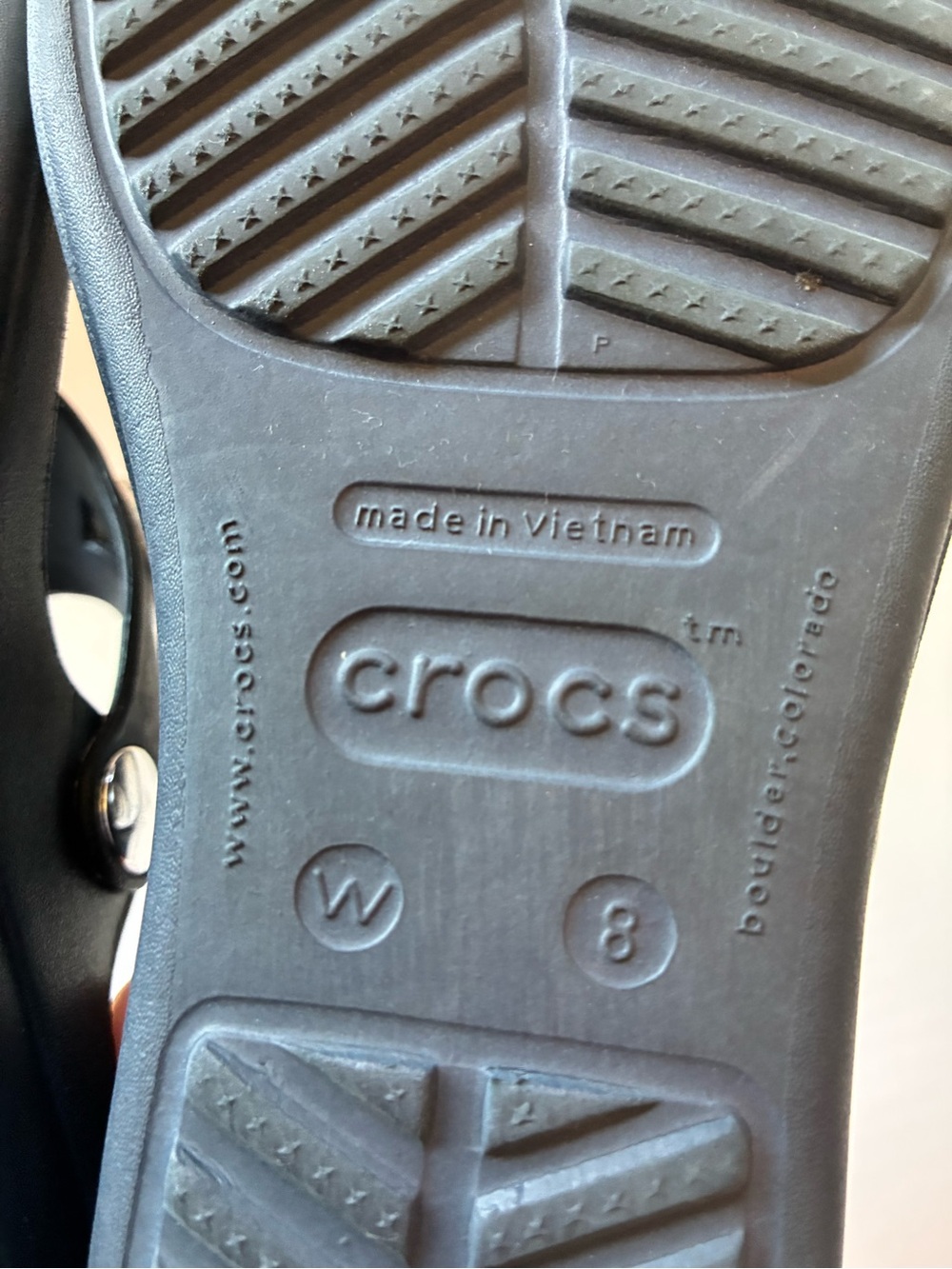 Women’s CROCS Sandals 8 - Picture 9 of 10